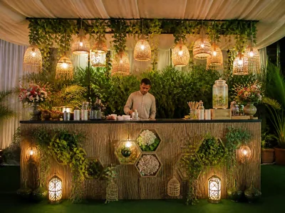 Themed Bar wedding service visual
